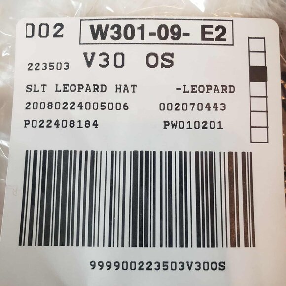 🔥RARE & HTF NEW!!! 2007 Victoria's Secret Very Sexy Snow Leopard Santa Hat - Picture 5 of 10